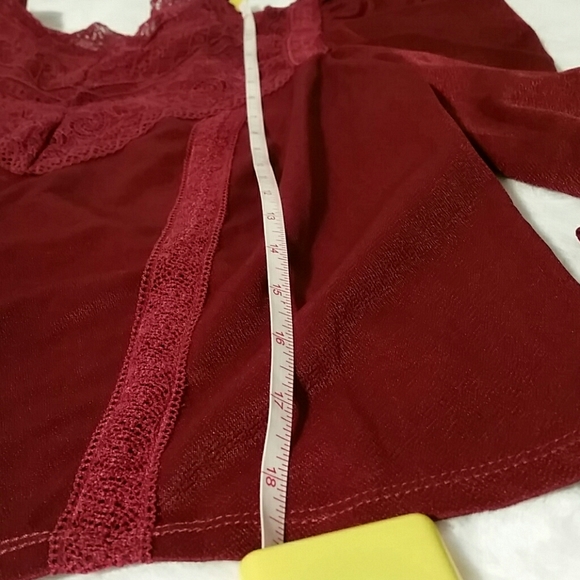 NWT Burgandy Red Long Sleeve High Neck casual sz s - Picture 6 of 8